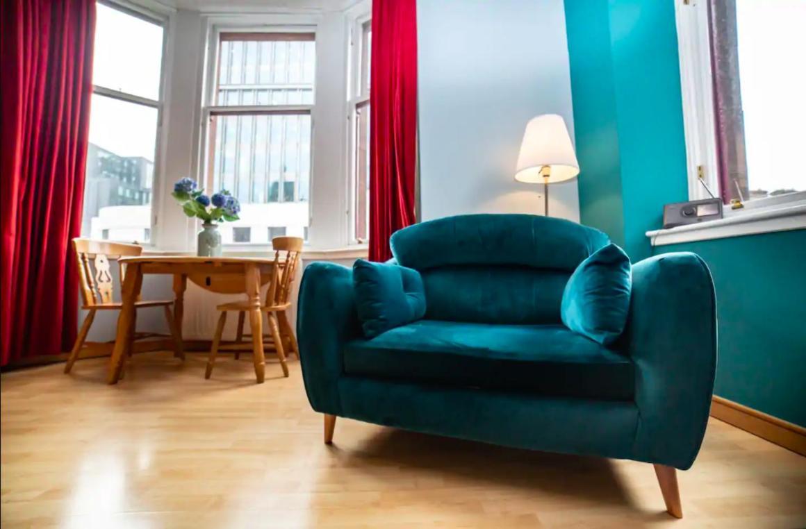 Renfield Apartment, Bright And Spacious Home Γλασκώβη Εξωτερικό φωτογραφία